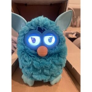 In Box Original Teal Blue Furby 2012 WORKS A Mind Of‎ It's Own Hasbro funny Gift